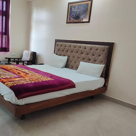 Hotel Amrapali Jaipur Luaran gambar
