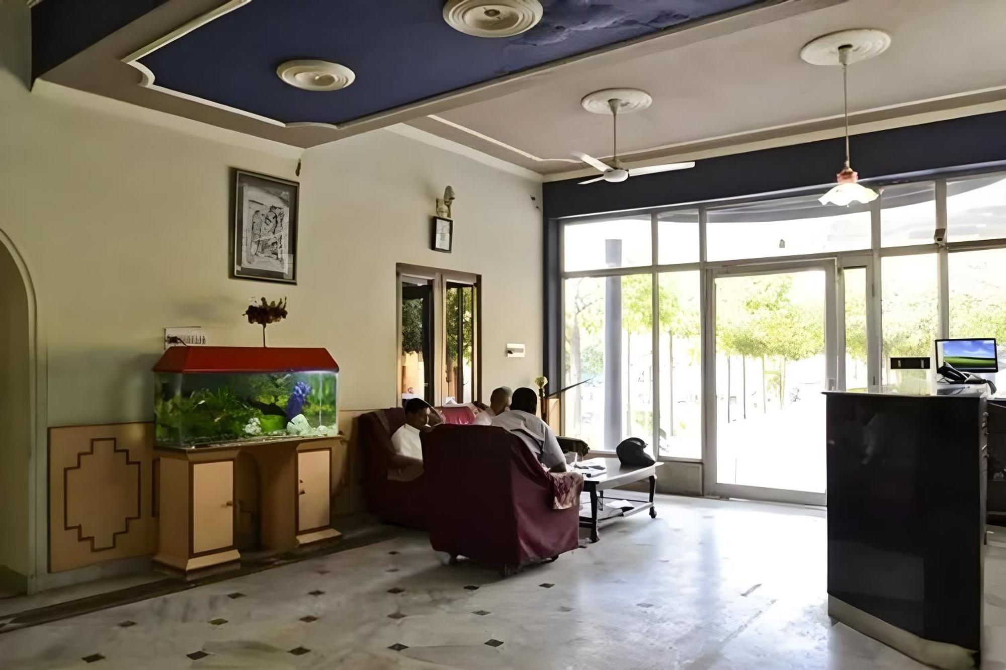 Hotel Amrapali Jaipur Luaran gambar
